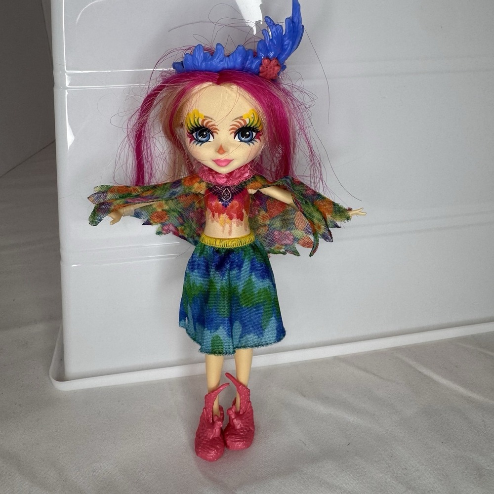 Mattel ENCHANTIMALS Peeki Parrot Doll - With original outfit -‎ 2016